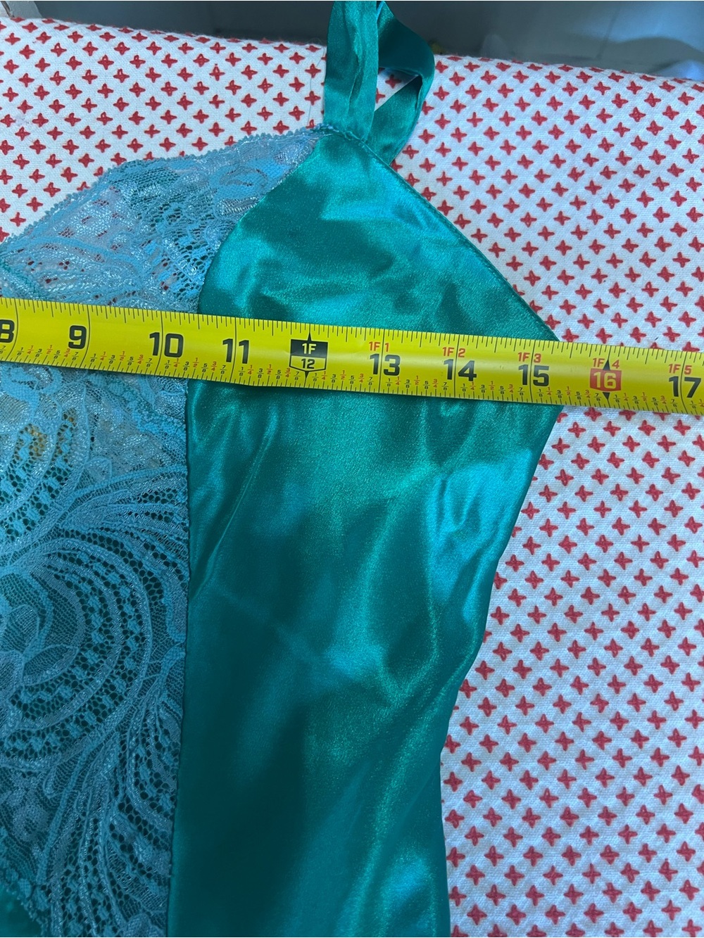Vintage Victoria’s Secret gold label green long nightgown lace petite guessing s - Picture 5 of 15